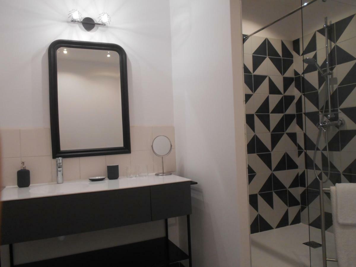 Maison D'Hotes Les Palmiers Gluiras Εξωτερικό φωτογραφία